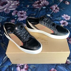 Burberry Low Top Sneakers